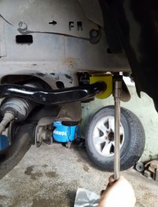 poliuretanovaja vtulka stabilizatora Toyota Prado 120