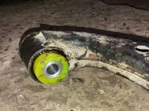 Sajlentblok iz poliuretana rychaga perednego KIA 54550-2P000, 54551-2B000, 54551-4H000