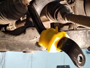 Vtulki stabilizatora iz poiluretana 05105291AC Jeep Compass/Patriot, Dodge Caliber